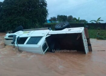 Thousands stranded as flood waters block Takoradi-Agona-Tarkwa highway